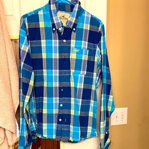NWOT MENS HOLLISTER X-LARGE BUTTON DOWN